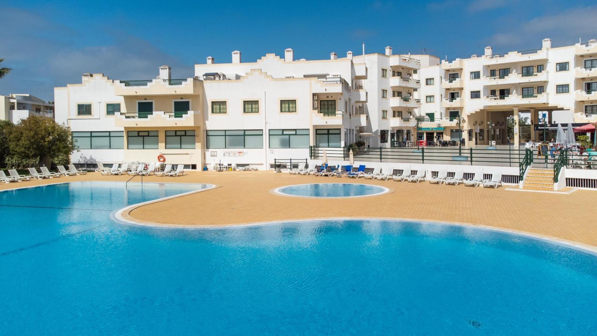 Dunas Hostel & Guesthouse Alvor Dış mekan fotoğraf